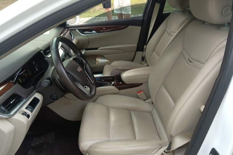 Used Cadillac XTS 2017 28T Elite Model Left Front Seat