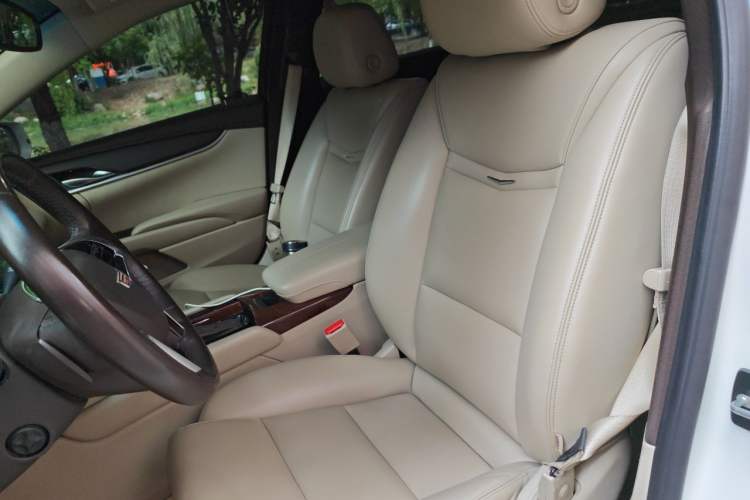 Used Cadillac XTS 2017 28T Tech Edition Left Front Seat