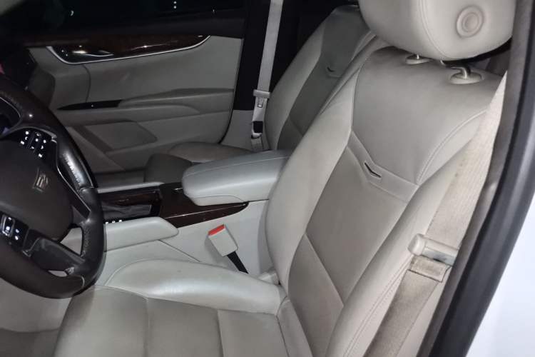 Used Cadillac XTS 2017 28T Elite Model Left Front Seat