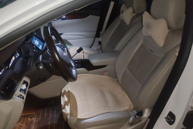 Used Cadillac XTS 2017 28T Elite Model Left Front Seat