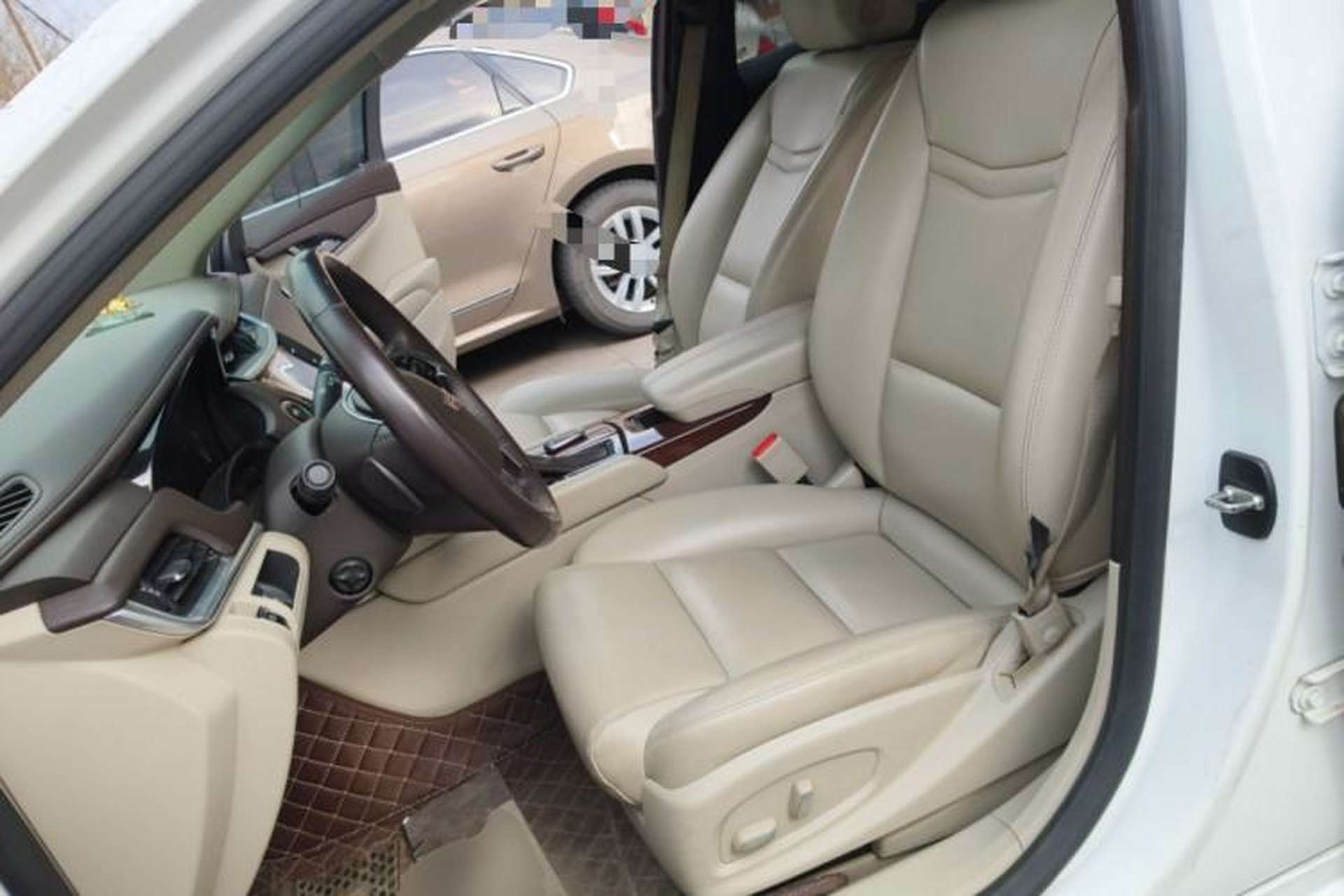 Used Cadillac XTS 2017 28T Tech Edition Left Front Seat