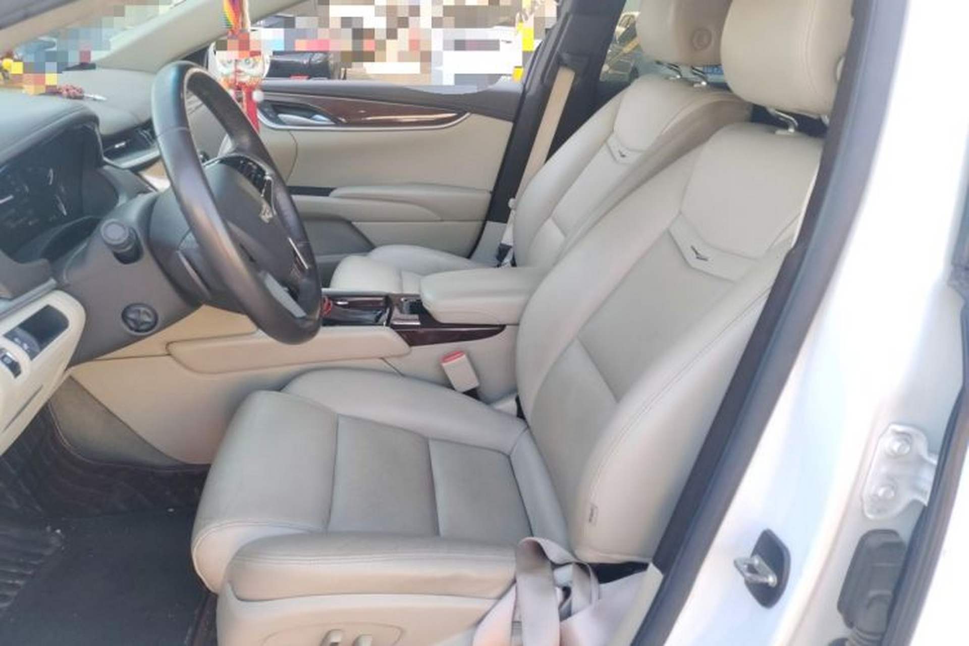Used Cadillac XTS 2017 28T Elite Model Left Front Seat