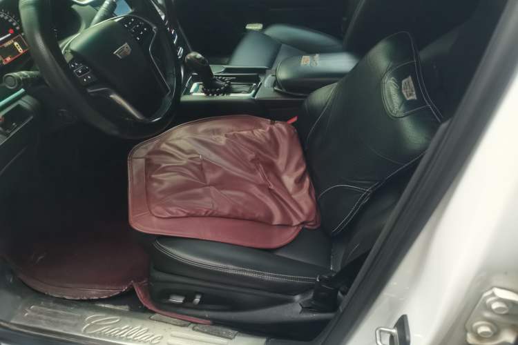 Used Cadillac XTS 2017 28T Tech Edition Left Front Seat