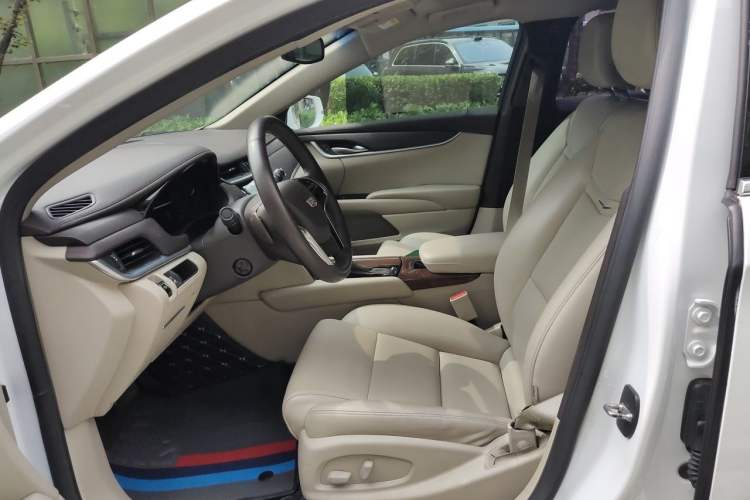 Used Cadillac XTS 2017 28T Tech Edition Left Front Seat