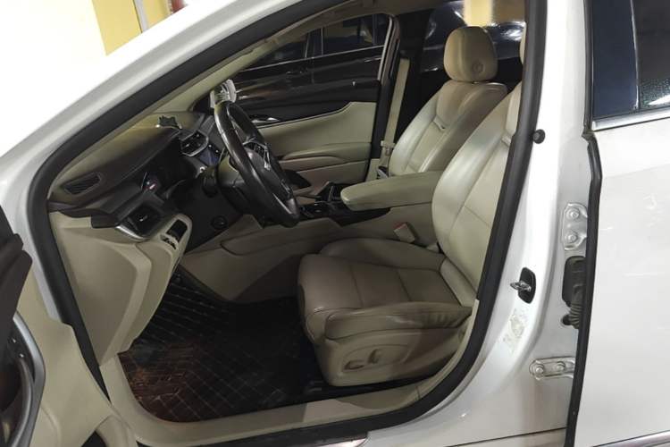 Used Cadillac XTS 2017 28T Tech Edition Left Front Seat
