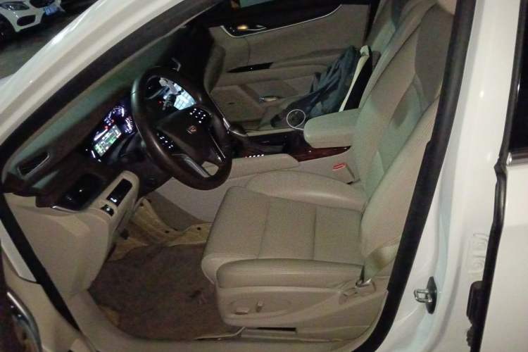 Used Cadillac XTS 2017 28T Tech Edition Left Front Seat