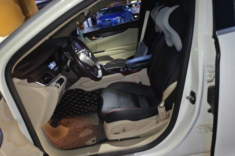 Used Cadillac XTS 2017 28T Tech Edition Left Front Seat