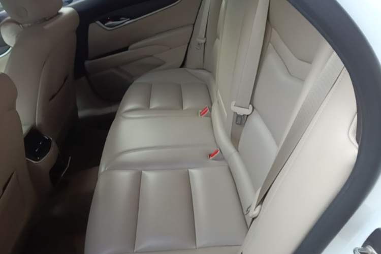 Used Cadillac XTS 2017 28T Tech Edition Left Rear Seat