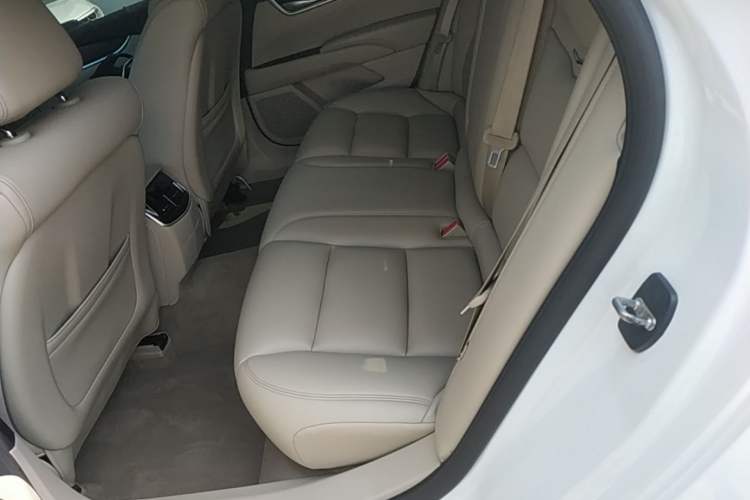 Used Cadillac XTS 2017 28T Tech Edition Left Rear Seat