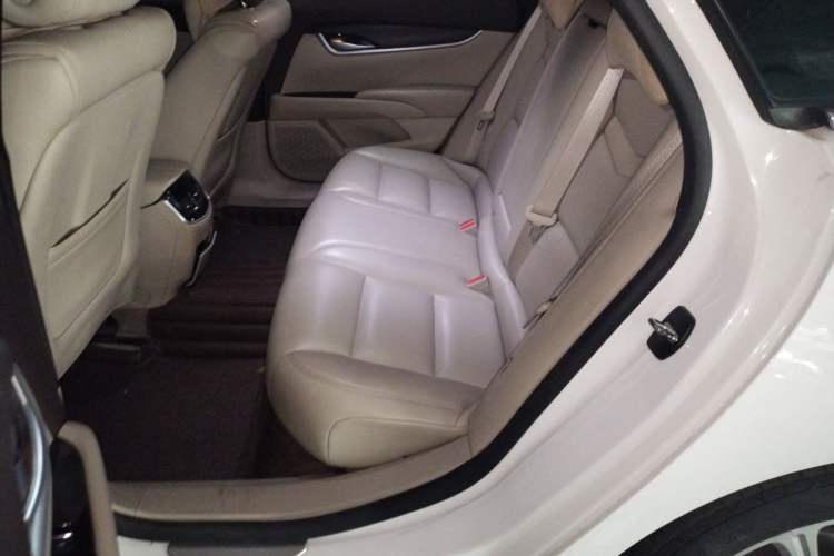 Used Cadillac XTS 2017 28T Tech Edition Left Rear Seat