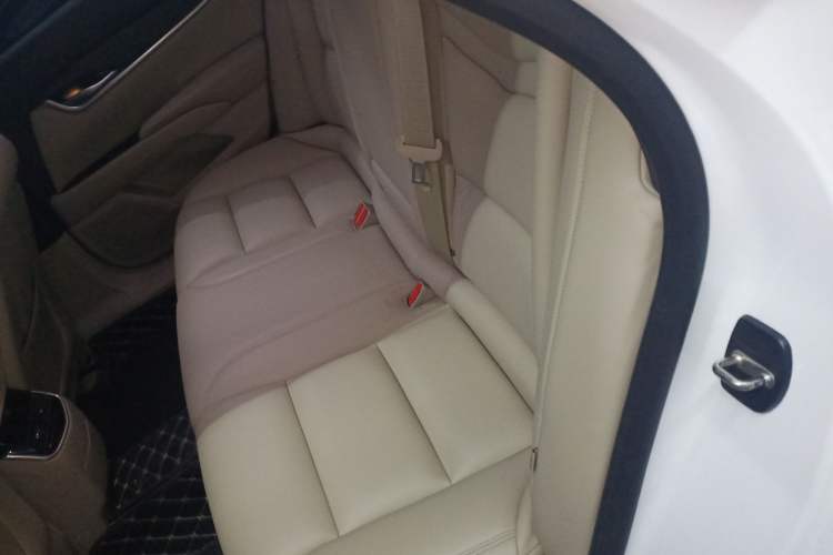 Used Cadillac XTS 2017 28T Tech Edition Left Rear Seat