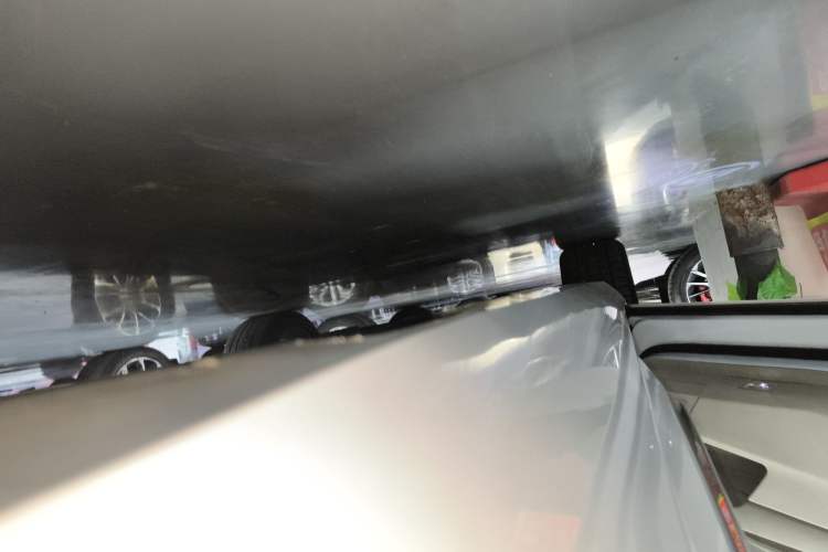 Used Cadillac XTS 2017 28T Tech Edition Left Side Sill
