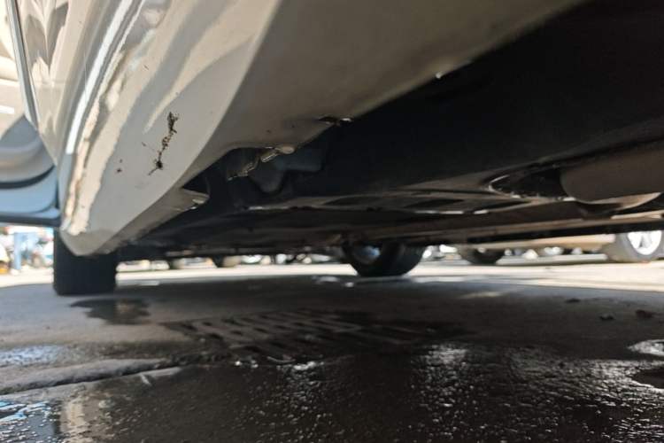 Used Cadillac XTS 2017 28T Tech Edition Left Side Sill