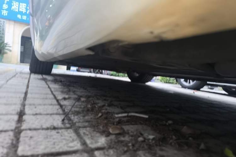 Used Cadillac XTS 2017 28T Tech Edition Left Side Sill