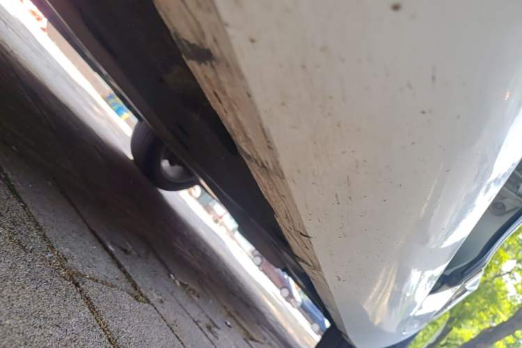 Used Cadillac XTS 2017 28T Elite Model Left Side Sill