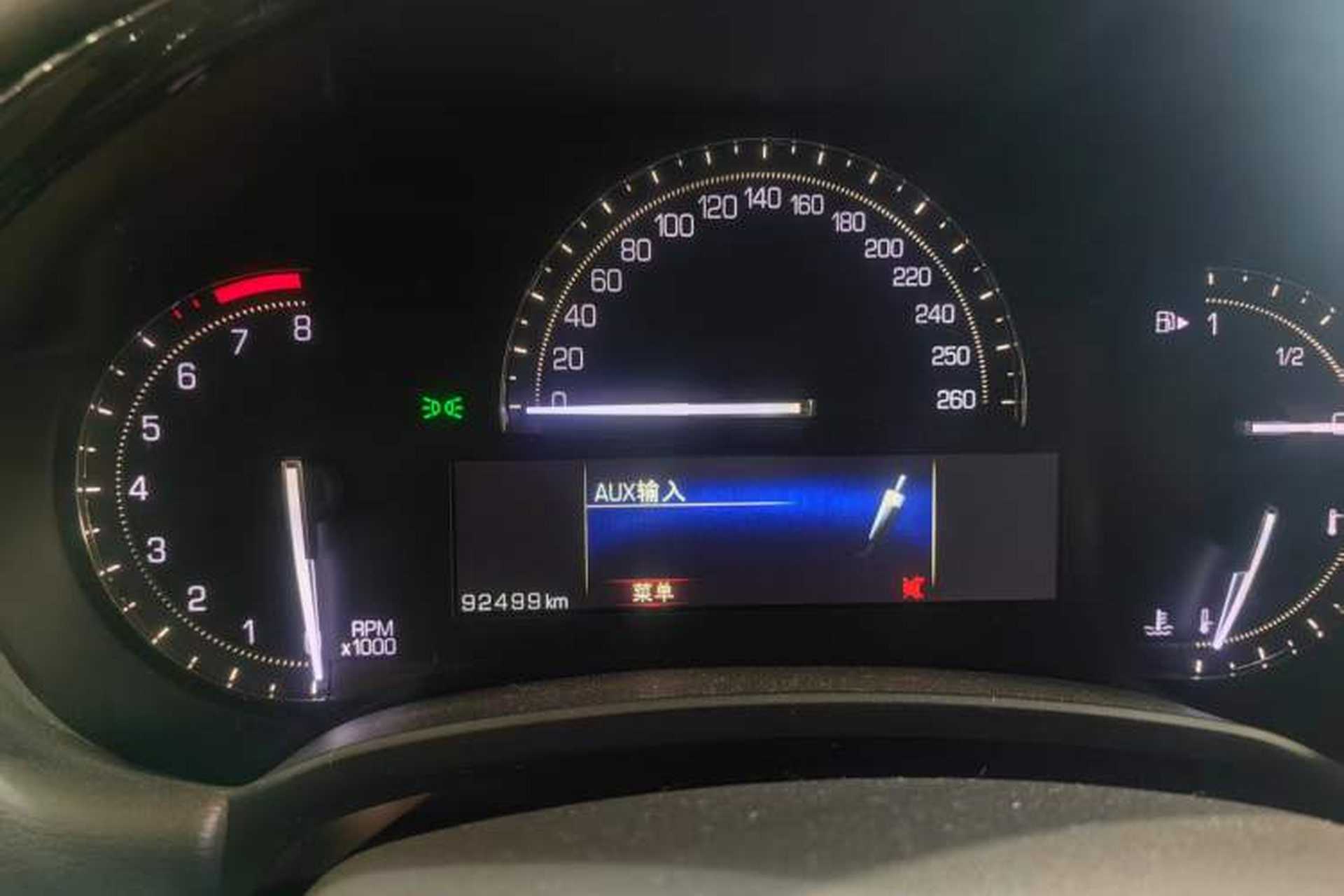Used Cadillac XTS 2017 28T Tech Edition Odometer Close Up