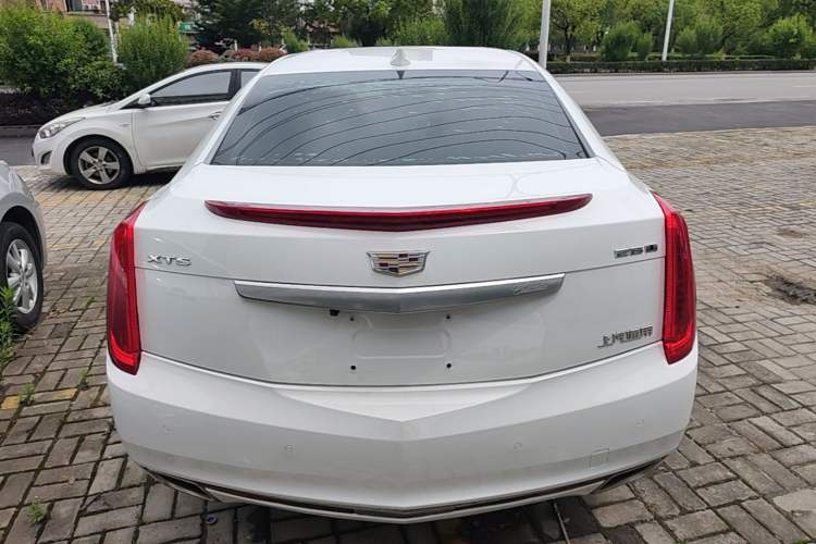 Used Cadillac XTS 2017 28T Elite Model Rear