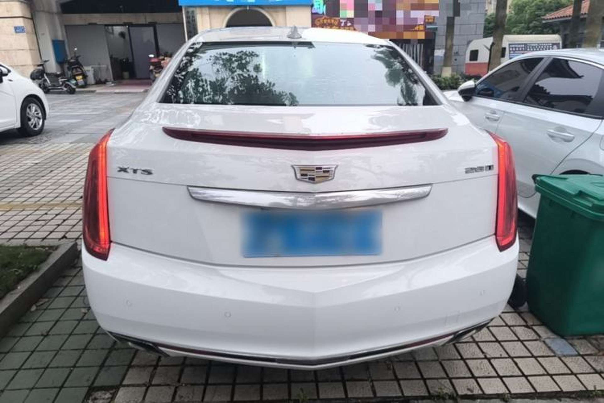 Used Cadillac XTS 2017 28T Tech Edition Rear
