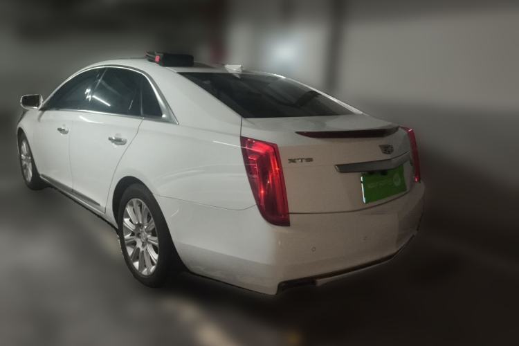 Used Cadillac XTS 2017 28T Tech Edition Rear Left 45 Deg