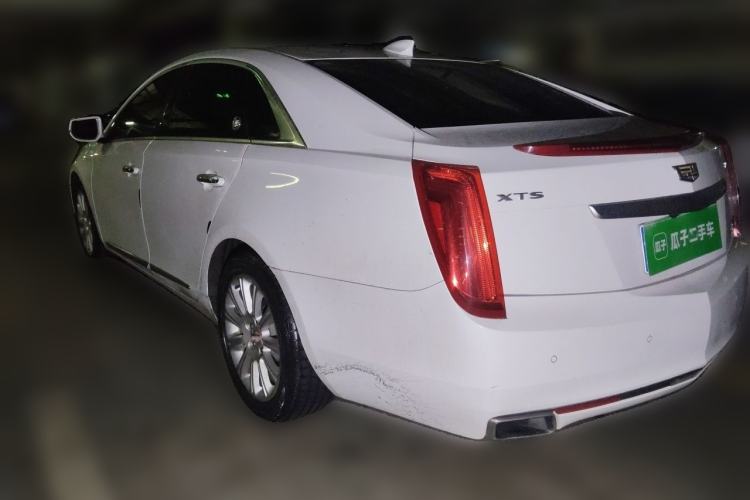 Used Cadillac XTS 2017 28T Tech Edition Rear Left 45 Deg