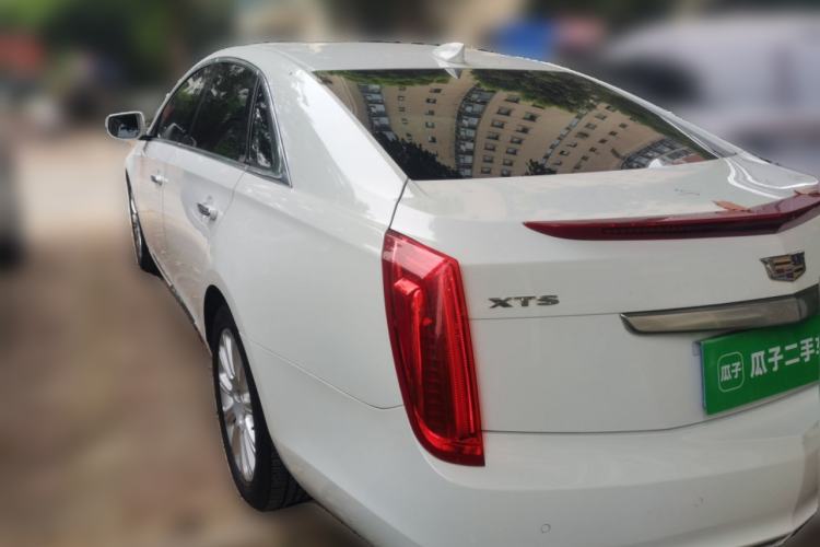 Used Cadillac XTS 2017 28T Tech Edition Rear Left 45 Deg