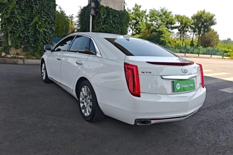 Used Cadillac XTS 2017 28T Tech Edition Rear Left 45 Deg