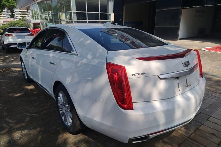 Used Cadillac XTS 2017 28T Elite Model Rear Left 45 Deg