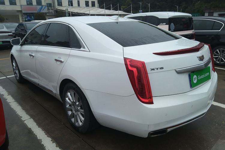 Used Cadillac XTS 2017 28T Tech Edition Rear Left 45 Deg