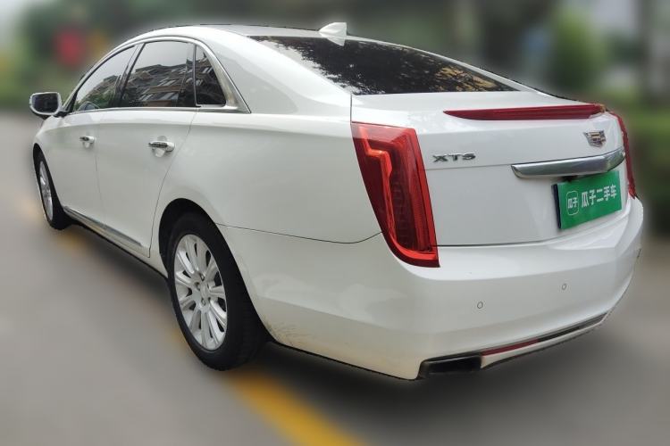Used Cadillac XTS 2017 28T Tech Edition Rear Left 45 Deg