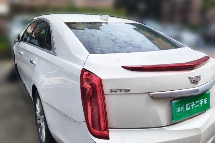 Used Cadillac XTS 2017 28T Tech Edition Rear Left 45 Deg