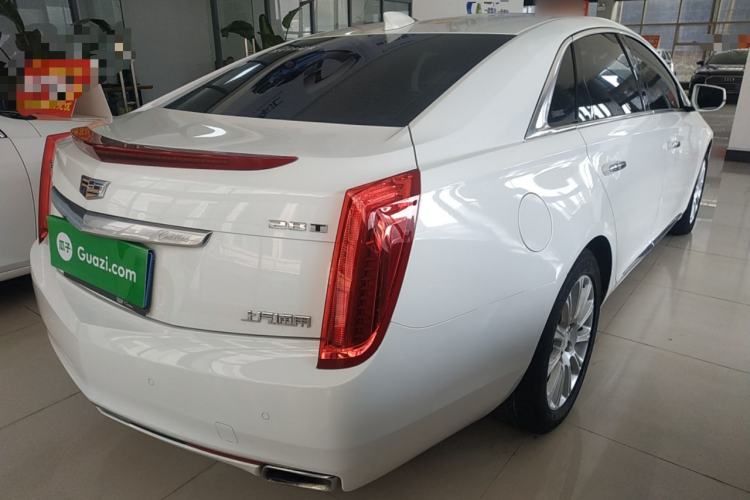 Used Cadillac XTS 2017 28T Tech Edition Rear Right 45 Deg