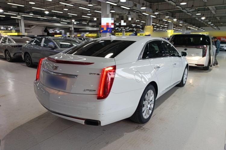 Used Cadillac XTS 2017 28T Tech Edition Rear Right 45 Deg