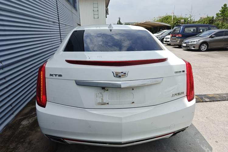 Used Cadillac XTS 2017 28T Tech Edition Rear