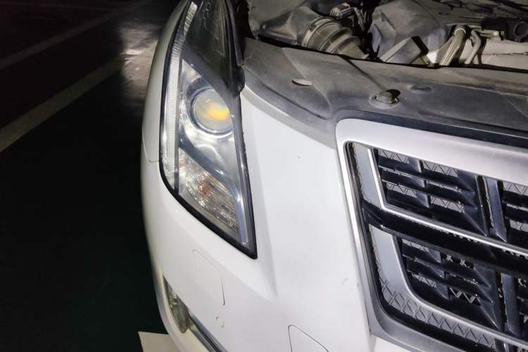 Used Cadillac XTS 2017 28T Tech Edition Right Front Headlight