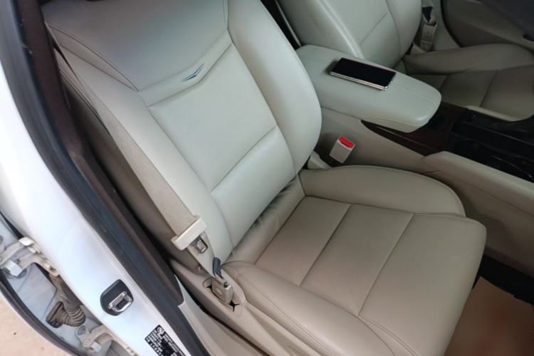 Used Cadillac XTS 2017 28T Elite Model Right Front Seat