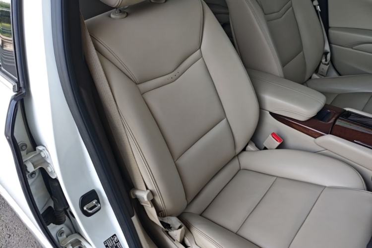 Used Cadillac XTS 2017 28T Tech Edition Right Front Seat