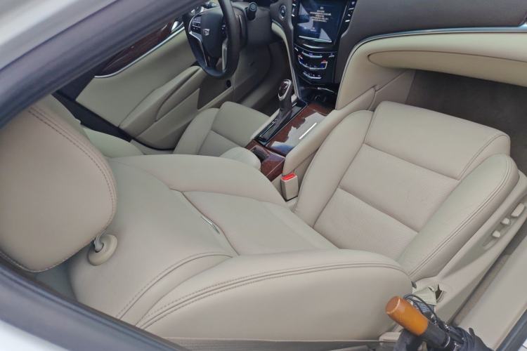 Used Cadillac XTS 2017 28T Elite Model Right Front Seat