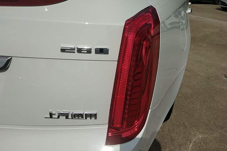 Used Cadillac XTS 2017 28T Tech Edition Right Rear Taillight