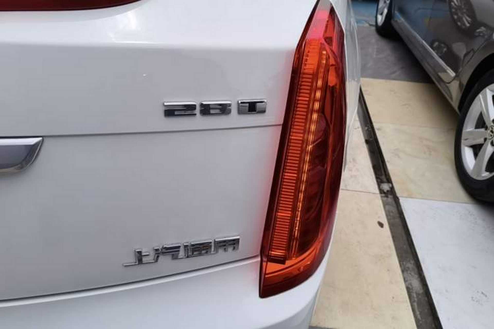 Used Cadillac XTS 2017 28T Tech Edition Right Rear Taillight