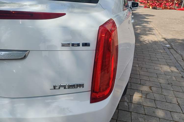 Used Cadillac XTS 2017 28T Elite Model Right Rear Taillight