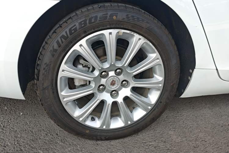 Used Cadillac XTS 2017 28T Tech Edition Right Rear Wheel Hub