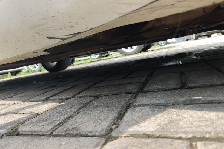 Used Cadillac XTS 2017 28T Elite Model Right Side Sill