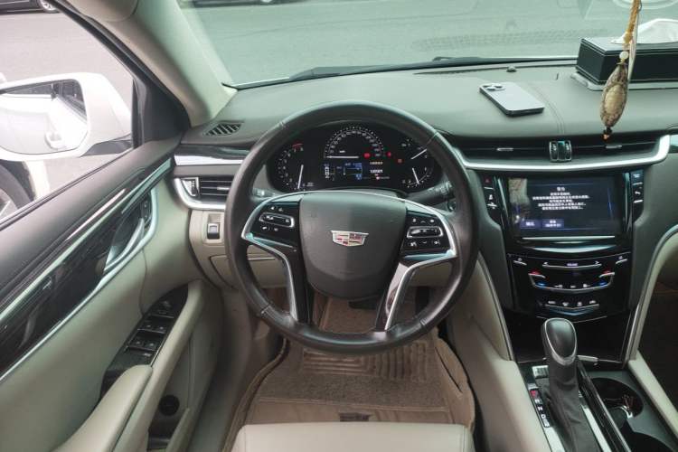 Used Cadillac XTS 2017 28T Tech Edition Steering Wheel