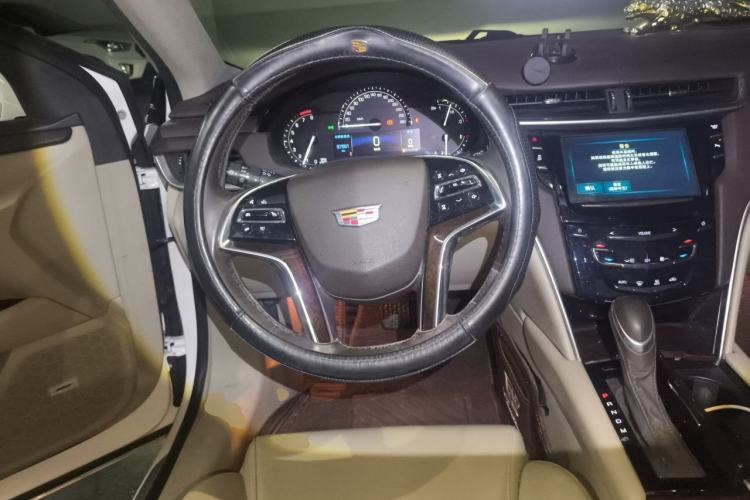 Used Cadillac XTS 2017 28T Tech Edition Steering Wheel