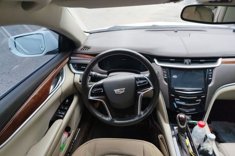 Used Cadillac XTS 2017 28T Elite Model Steering Wheel