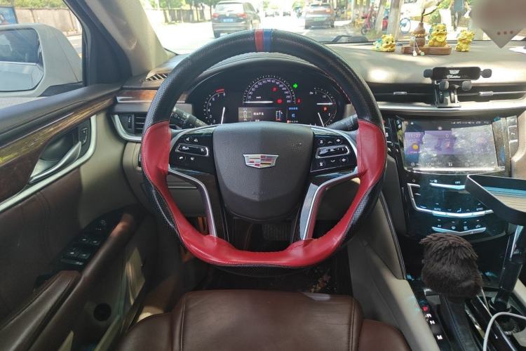 Used Cadillac XTS 2017 28T Elite Model Steering Wheel