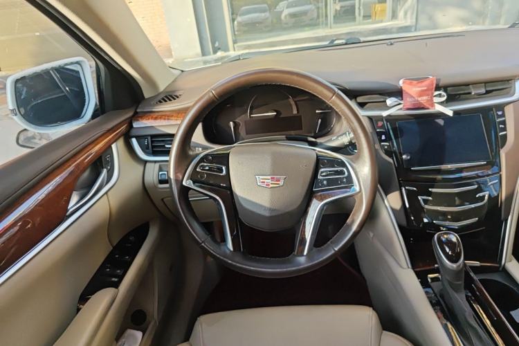 Used Cadillac XTS 2017 28T Elite Model Steering Wheel