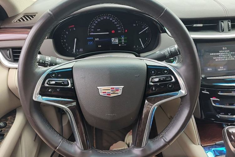 Used Cadillac XTS 2017 28T Elite Model Steering Wheel
