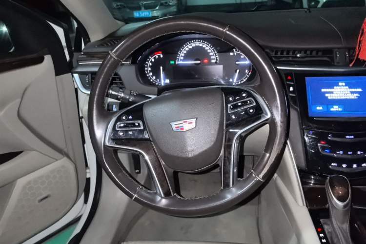 Used Cadillac XTS 2017 28T Elite Model Steering Wheel