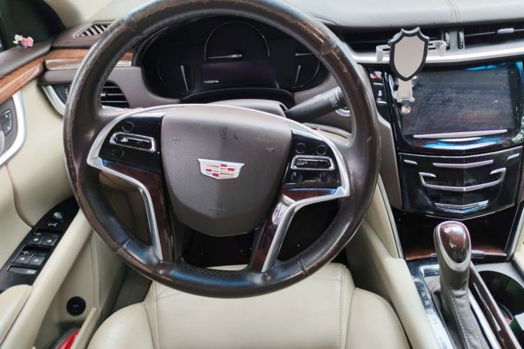 Used Cadillac XTS 2017 28T Elite Model Steering Wheel